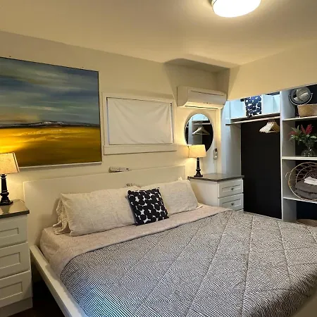 Cozy Home Conveniently Located With King Bed Tacoma Exterior photo