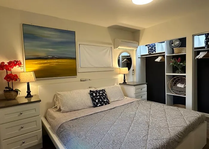Cozy Home Conveniently Located With King Bed